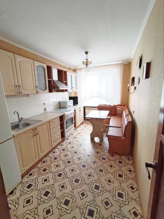 Продам трикімнатну квартиру. Солом'янський, Ідзиковських, 25. - фото 1