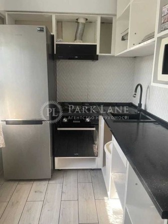 Продаж 2к квартири Виговського Івана 12а Нивки Сирець - фото 1