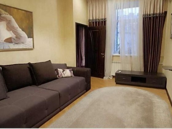 Продам 2-к з ремонтом 55м2 Назарівська Ботанічний Сад Университет Киев