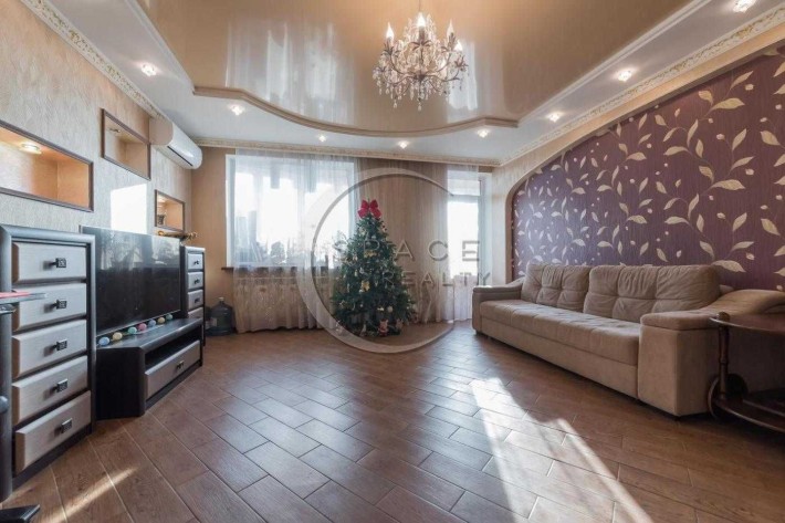 Продаж 2-кімнатної квартири в ЖК Парковий - Руденка 14Ж (Кольцова) - фото 1