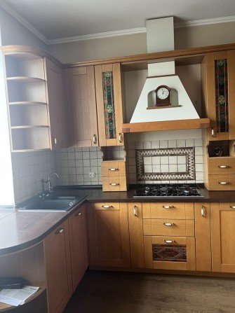 Без коміссіі! Лобановского 5 Ліфт! Продаж трьохкімнатної сталинки - фото 1