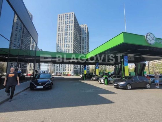 Варшавський 3 продаж 2к кв перепоступка Київ