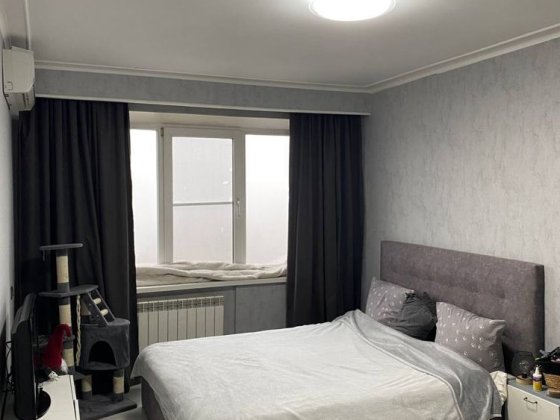 Продаж трикімнатної квартири ( ВІД ВЛАСНИКА ) Киев