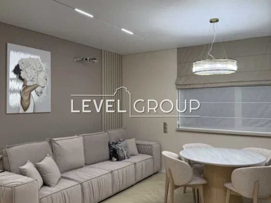 2-х к квартира в ЖК «Варшавський-2» біля ТРЦ Retroville вул. О.Олеся 9 Київ