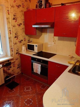 Трикімнатна квартира біля метро Академмістечко - фото 1