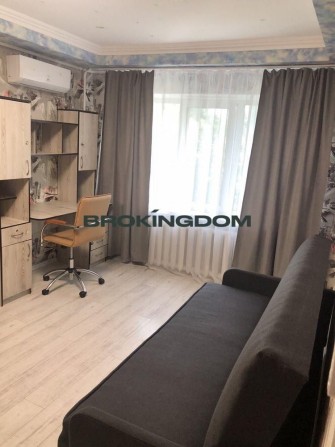 Продам 2-к квартиру 46 м2 - фото 1