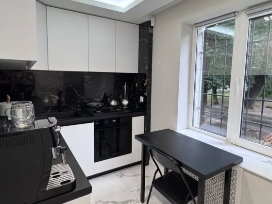 Продам 2 кім квартиру вул Івана Дзюби 8 Святошинський р-н Правий берег Киев