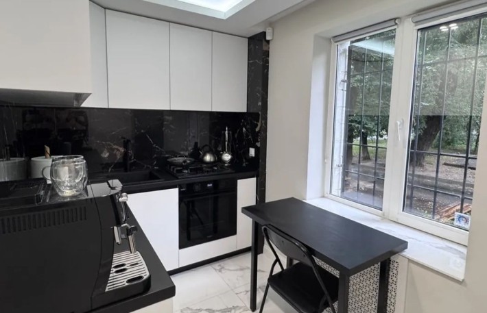 Продам 2 кім квартиру вул Івана Дзюби 8 Святошинський р-н Правий берег - фото 1