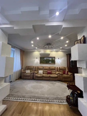 4-кімнатна, Севастопольська площа, вул. Волинська 10, Шулявка - фото 1