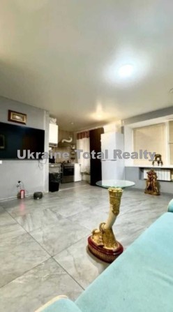 Солом'янка! 1к квартира з ремонтом! Вул Авіаконструктора Антонова 10 - фото 1