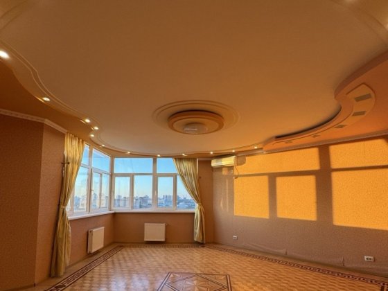 БЕЗ КОМІСІЇ продаж 3 кім Вокзальна / Воробйова Киев