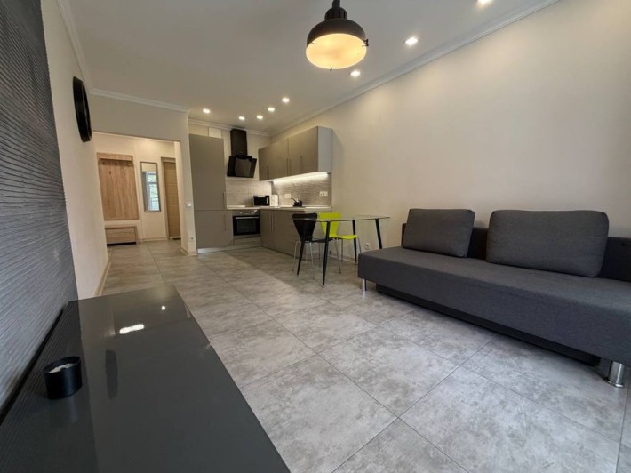 Продаж 1к квартири з ремонтом ЖК Відпочинок, Петрицького, Житомирська - фото 1