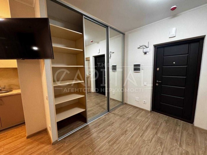 Продаж 1к квартири Вітряні гори, вул. Межова, з якісним ремонтом - фото 1