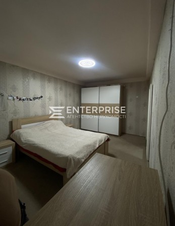 Продаж 2к квартири пл. Солом'янська, 19  Солом'янський район - фото 1