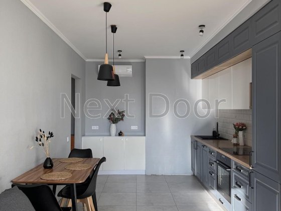 Продаж 2 кімнатноЇ квартири ЖК Варшавський мікрорайон БЕЗ КОМІСІЇ Київ