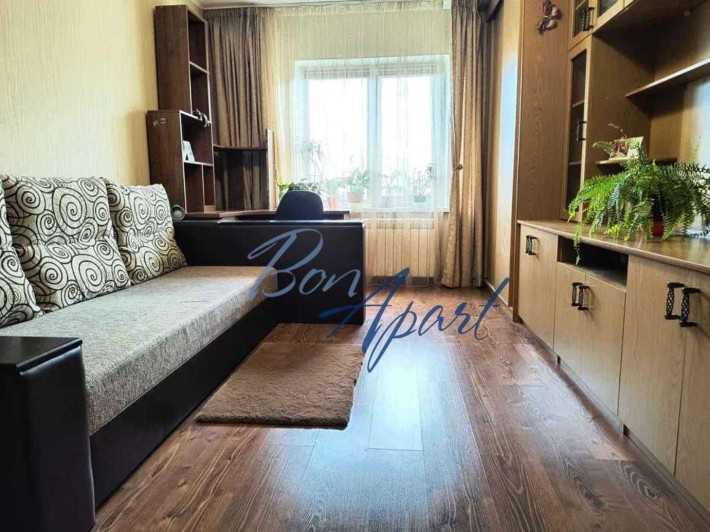 Продаж 2-к квартири , р-н Севастопольська площа - фото 1