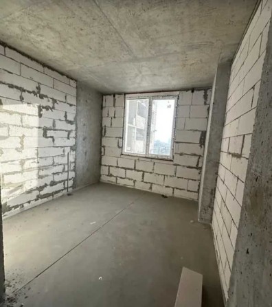 Продаж 1к квартири 41 кв. м на вул. Українська 6 - фото 1