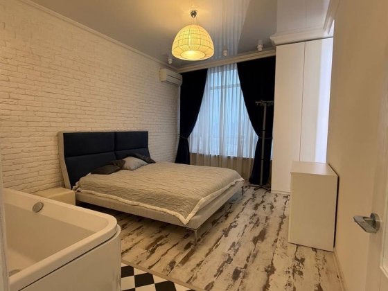 ГЕНЕРАТОР 2к Жилянська ЖК "Елегант  Університет Саксаганського Київ