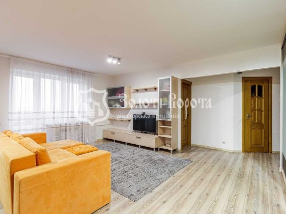 Квартира, 3к. Дизайнерський ремонт. Ідзиковських, 25, Чоколівка Киев