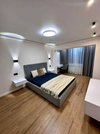 1-кім. Берестейський 19, метро КПІ 5 хвилин, Smart Plaza, Цирк, Центр - фото 1