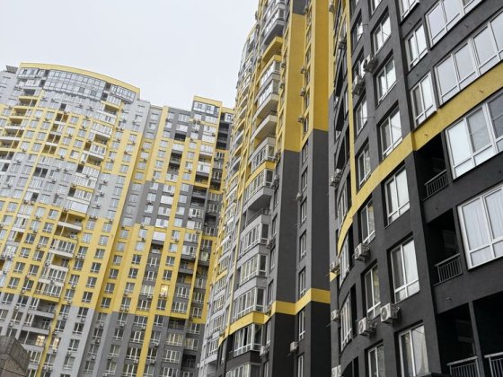 Продаж 3х кімнатної квартири в ЖК Медовий Киев