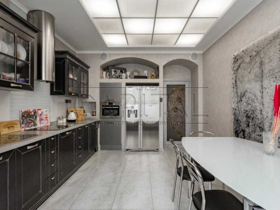 Продажа квартиры, ЖК Времена Года, Соломенский р-н Київ