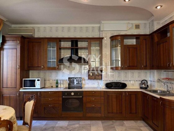 3-к 115м Дмитрівська Золотоустівська Бульварно-Кудрявська Цирк Гончара Киев