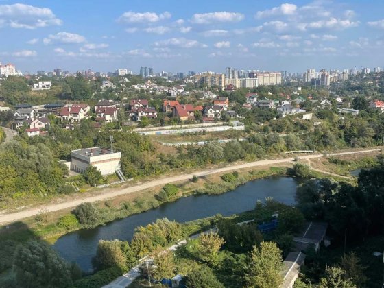 ЖК Медовий, вул.Кадетський гай, 12. Генератор на ліфт,воду,опалення. Київ