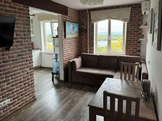 Продаж 2-к квартири вулиця Прирічна 27 Київ