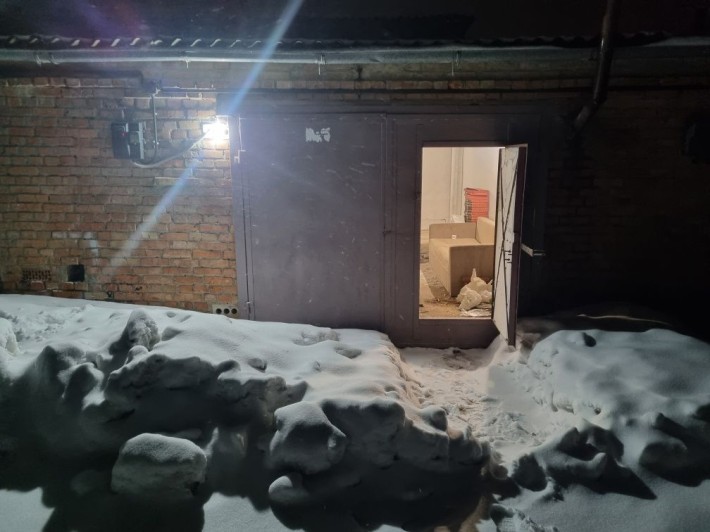 гараж 468 на элинге, 7 кооператив - фото 1