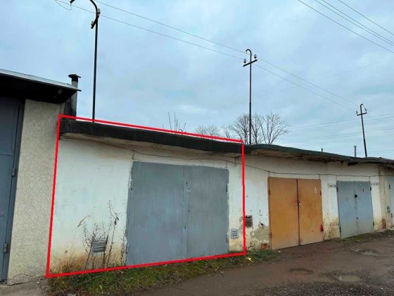 Продається гараж в мікрорайоні Стрий
