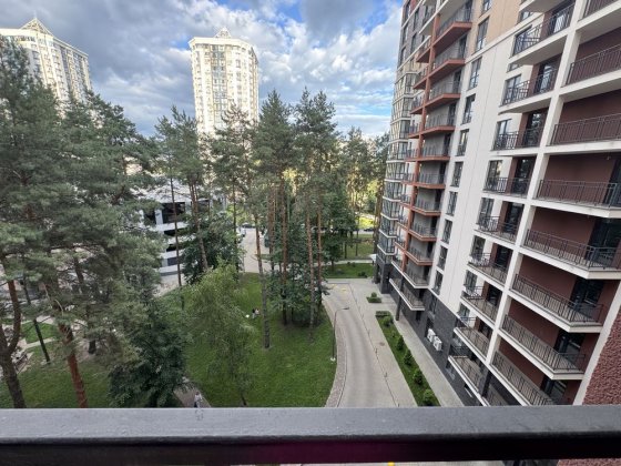 Продаж паркомісць Крона парк 1 Бровари