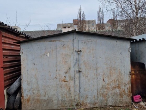 Гараж з, місцем район Велес, Метро (ГК Соколи) Ивано-Франковск