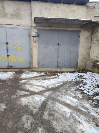 Продається гаражний бокс ремонт всі умови - фото 1