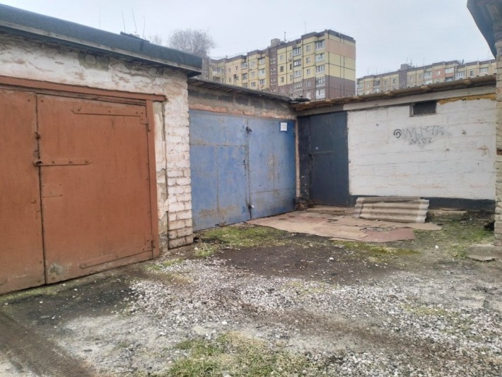 Продам гараж на Крэсе. - фото 1