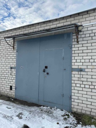 Продаж цеглян.гаражу 19,3 м2 вул.Ткаченка (центр.част.міста) 5,5*3,5 м - фото 1