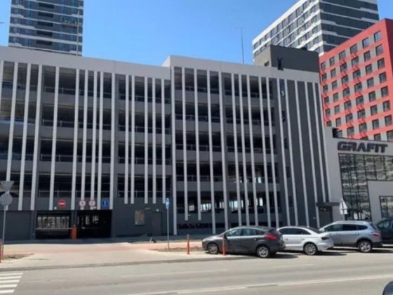 Продаж паркомісця  жк Варшавський 3 Київ