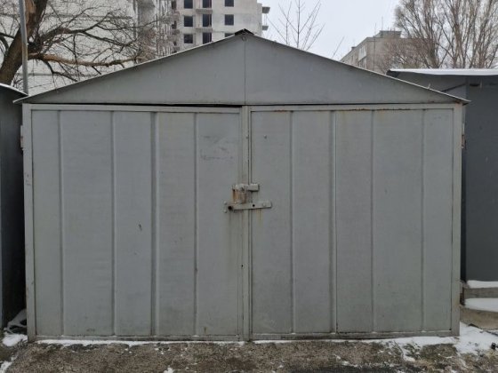 Продам металлический  гараж Дніпро