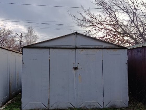 Продам металлический гараж район Красный камень. Дніпро