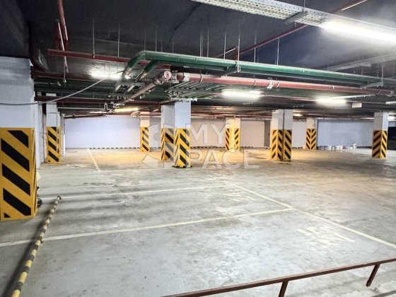 Паркомісце ПЕЧЕРСЬК.Патріарх Холл.Саксаганського.ЦЕНТР.Олімпійська