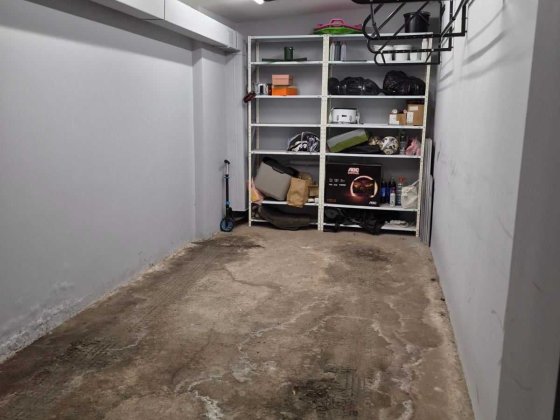 Продам гараж, гаражний бокс (15.1 м2) м. Палац Україна, м. Печерська Киев