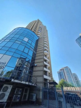 Продам паркинг в ЖК Магнат, Яворницкого, Нагорка. Шара! - фото 1