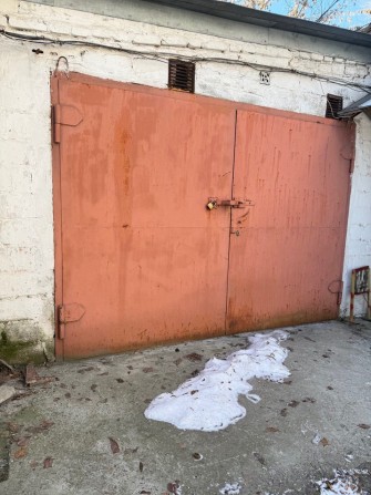 Продам гараж в районе ресторана Артист (Октябрьская площадь) - фото 1