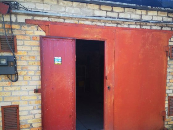 Продам гараж в р-не рынка "Бахчисарай"15-16 мкрн.Кооп.,,Сокол2," Запорожье