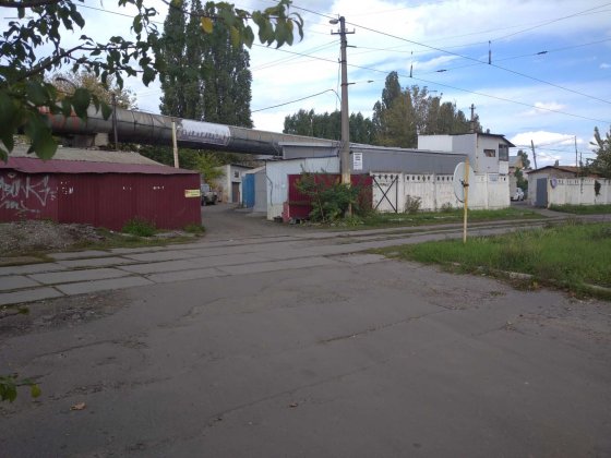 Продам гараж кооп. ДАРНИЧАНКА. Дніпровський район. Азербайджанська 3 Киев