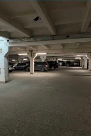 Продам парковочное место в подземном паркинге - фото 1