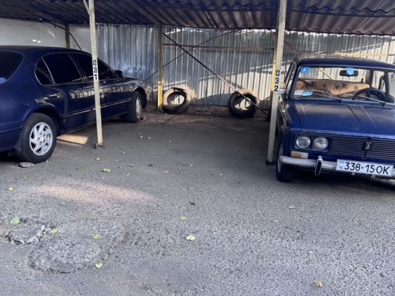 Продам место на стоянке ул. Радостная