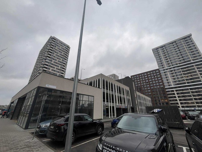 Продам Паркинг ЖК Варшавский 3 Варшавский + Плюс Всеволода Змиенко, 32 - фото 1