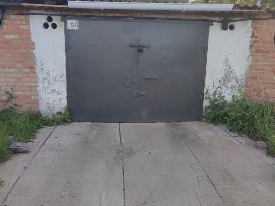 Продам гараж в новому військовому містечку Пирятин