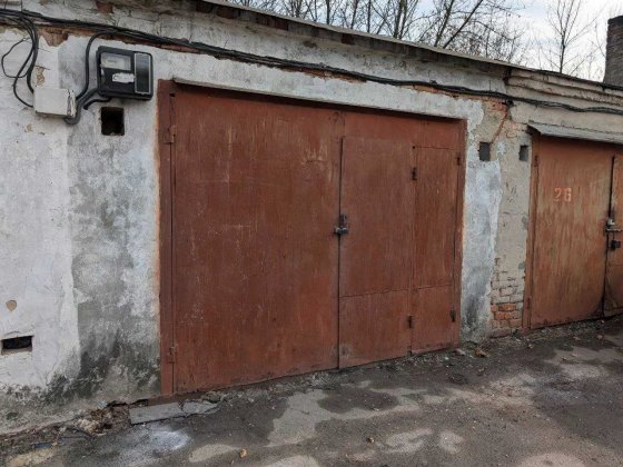 Продам гаражі (аеропорт). Терміново Вересневе